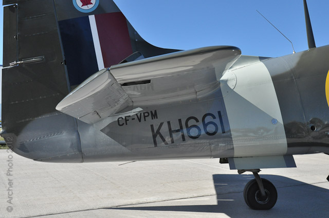 VIntage Wings Mustang KH661